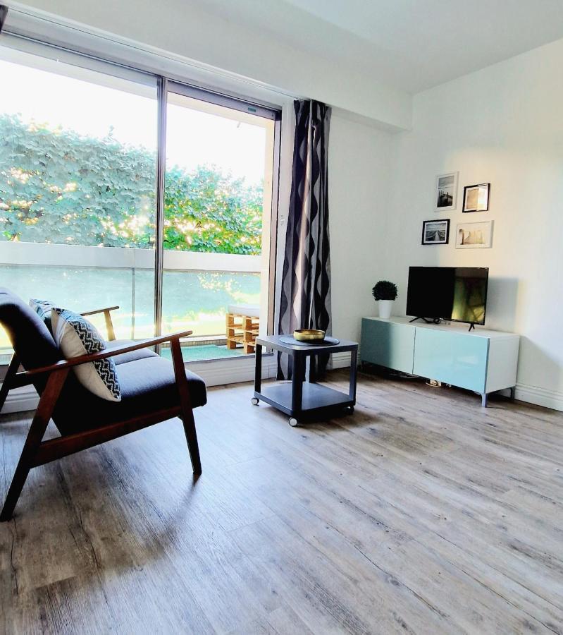 HYPER CENTRE Gare RER A à 400m. Paris 20 min. Apartamento Poissy Exterior foto